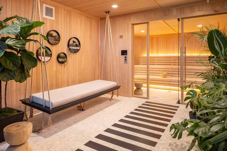 Sauna and Solarium