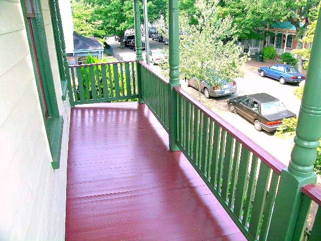 PINE416 - PINE416 Apartment Unit #2