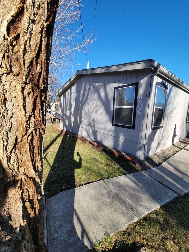 Photo - Cute 3 bed/2 bath home