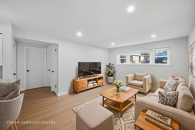 Photo - 143 Ann St