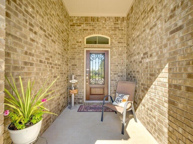 Photo - 2125 Sauterne Dr