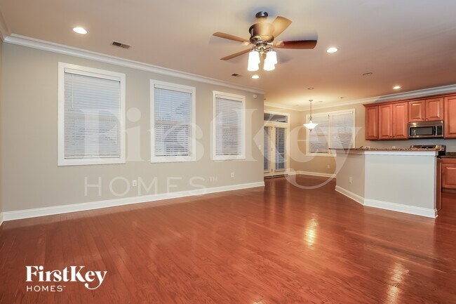 Photo - 1081 Moss Grove Dr