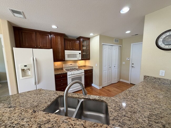 23590 E Jamison Pl