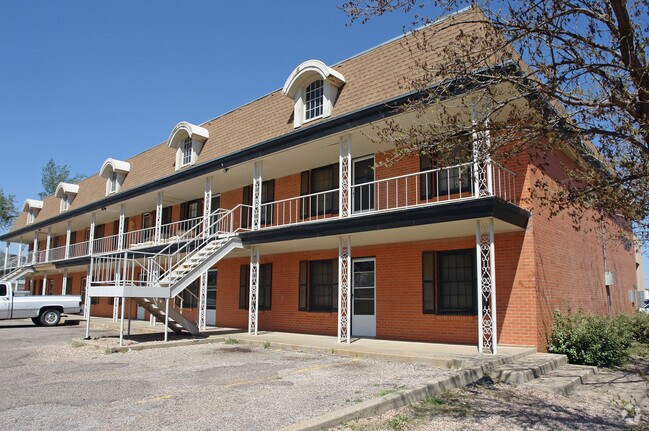 Photo - Raider Pointe Apartments