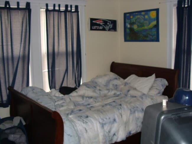 Photo - 4-BED Comm Ave - Brighton SEPT