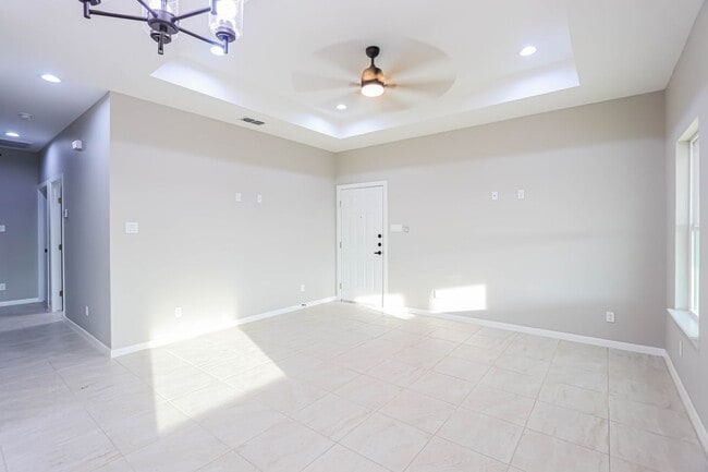 Photo - 918 N Blair Ave