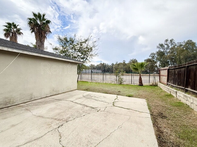 Photo - 3275 Cheyenne Dr