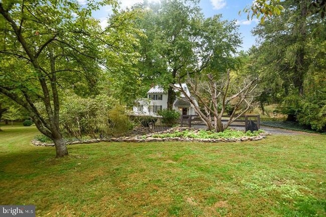 Photo - 18279 Foundry Rd