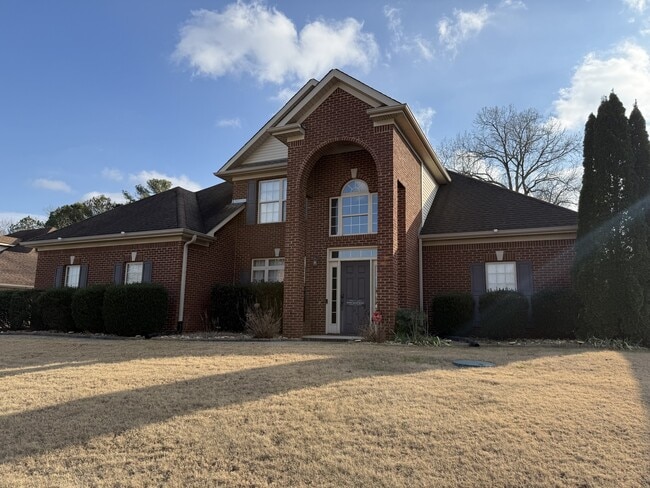 Photo - 118 Crystal Lake Dr