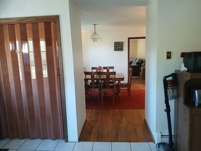 Photo - 187 Oakland Rd