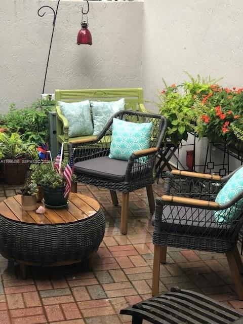 Photo - 951 Doveplum Ct