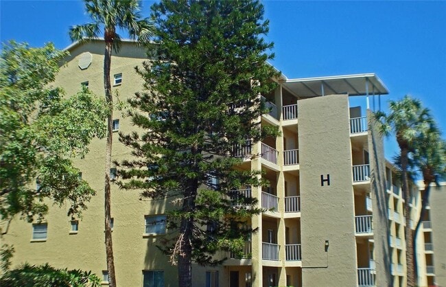 Photo - 3739 Lake Bayshore Dr Unit H-214