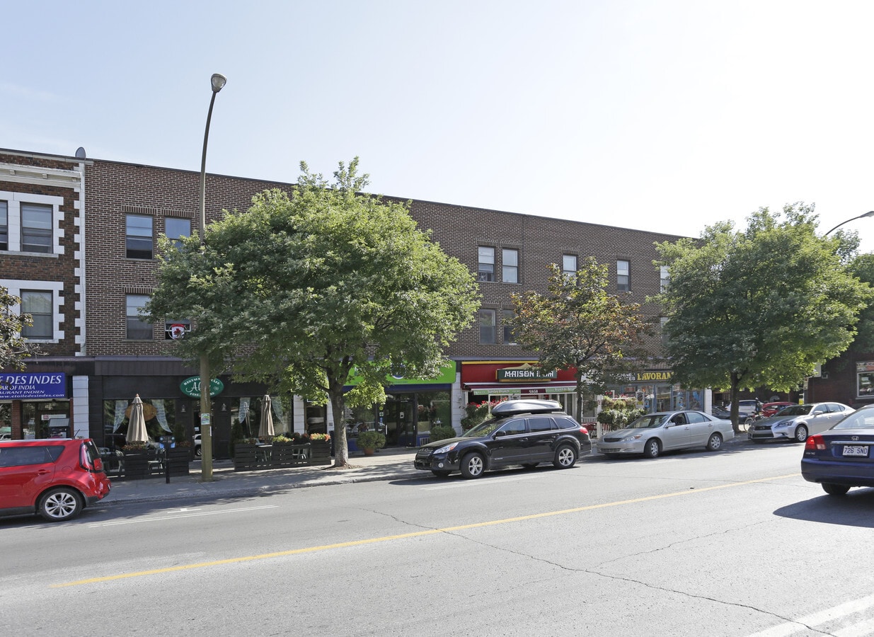 Photo - 5862-5872 Rue Sherbrooke