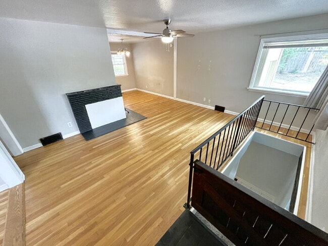 Photo - 1773 Palmer Park Blvd