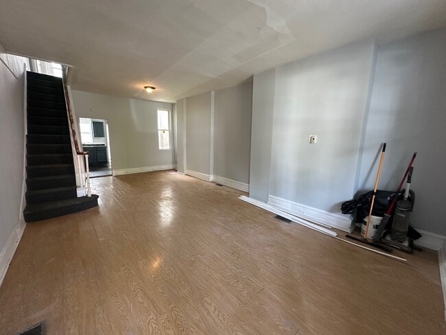 Photo - 6322 Wister St House