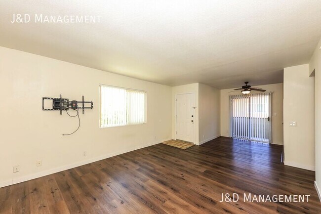 Photo - 521 Calle Montecito