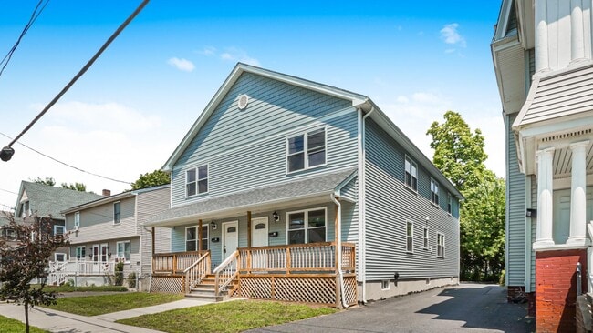 Photo - 29 Willard Ave