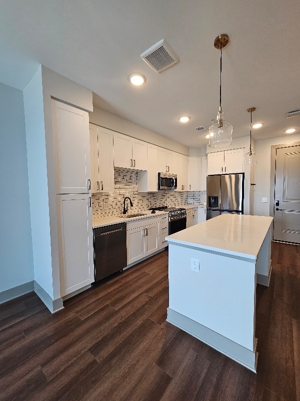 Building Photo - 700 Craighead St