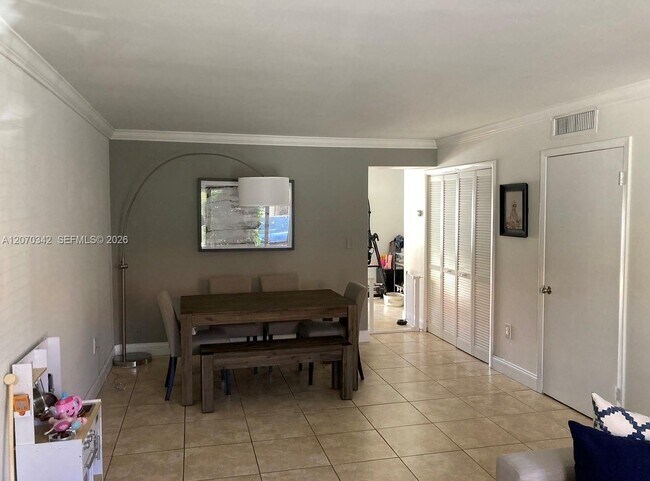 Photo - 10093 SW 77th Ct