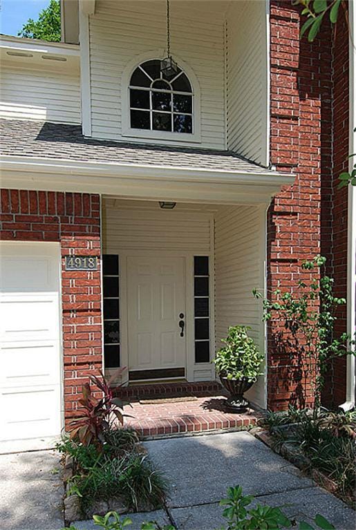 Photo - 4918 Maple Brook Ln