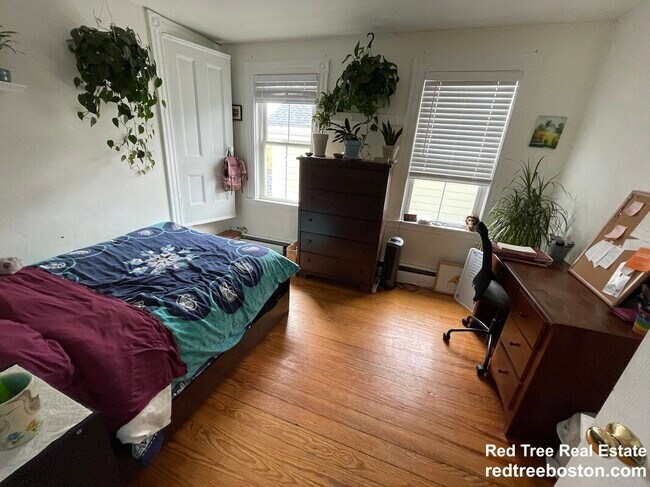 5 Durham St Unit 3