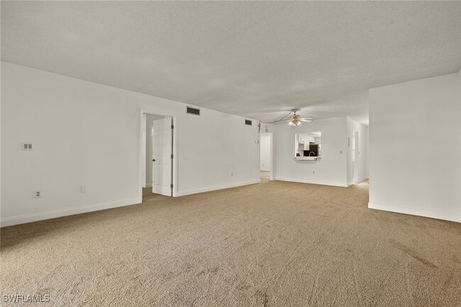 Photo - 7068 Nantucket Cir Unit 3