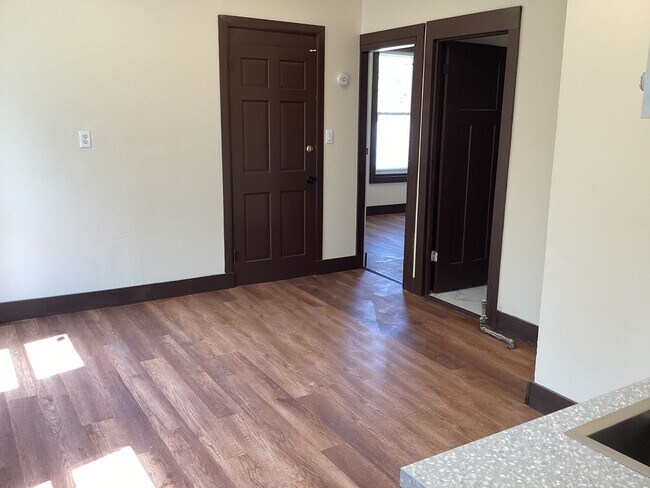 Photo - 1219-21 N 33rd St Unit 1219-lower