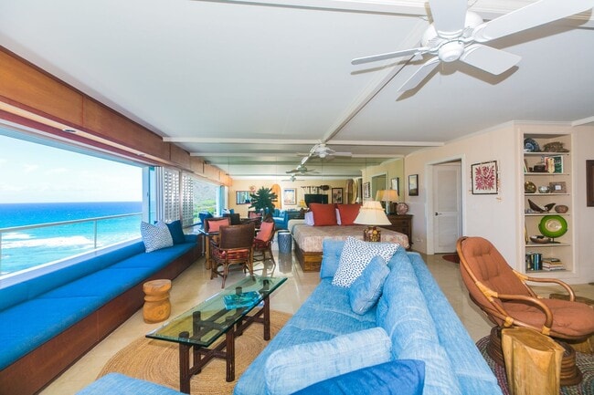 Photo - Breathtaking Ocean and Mountain View One Bedroom