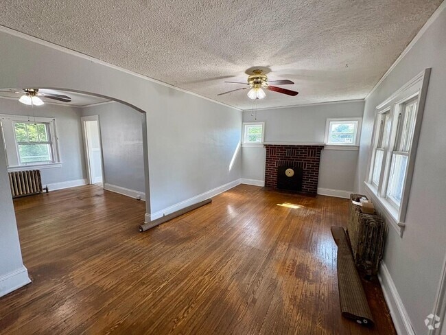 Building Photo - 2106 14th St Rental