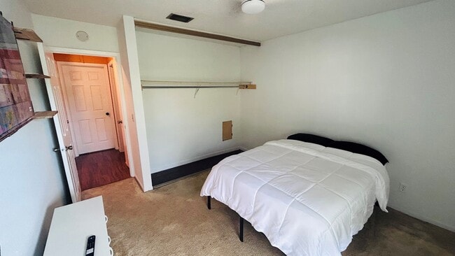 Photo - 6903 El Centro Ct Unit Bedroom 2