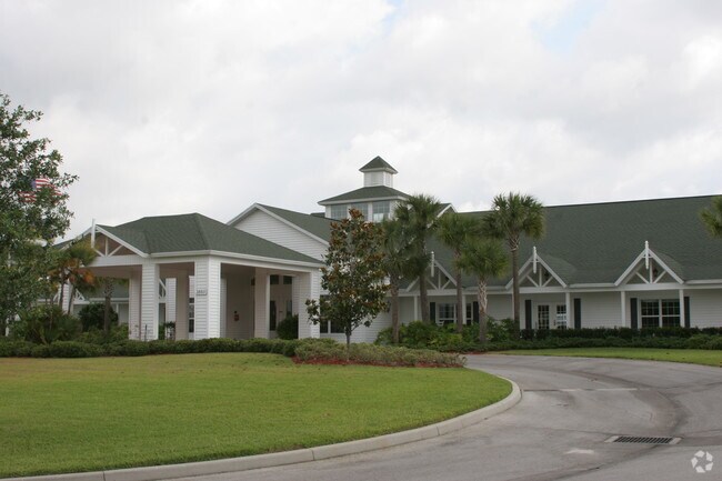 Photo - Highlands At Scotland Yards