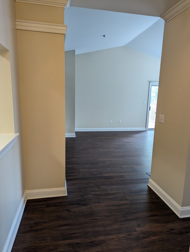 Photo - 5609 Fairview Rd Unit Condo