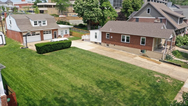 Plenty of off street parking with large available side yard - 1101 Yale Ave