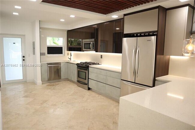 Photo - 13105 Ixora Ct