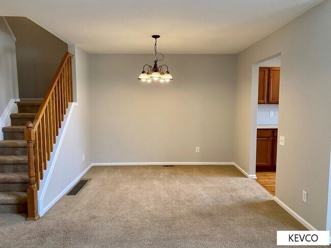 Photo - Bright, Comfortable Two Bedroom Townhouse!