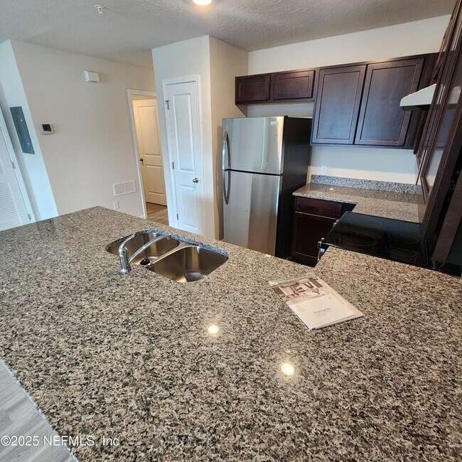 Photo - 6547 Sweetbay Ln