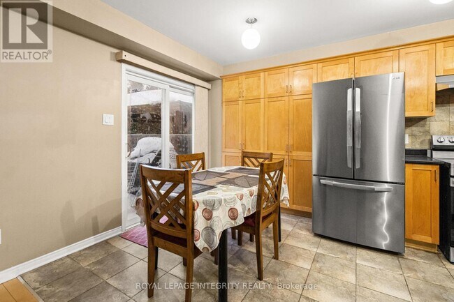 Photo - 1113 Marconi Ave