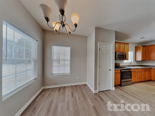 Photo - 413 Stoney Run Dr