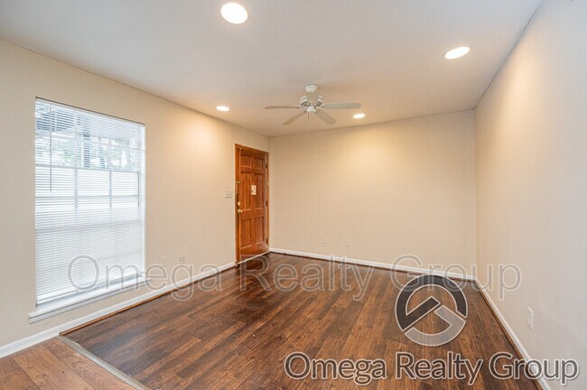 Photo - 139 Foust Ct Unit 123