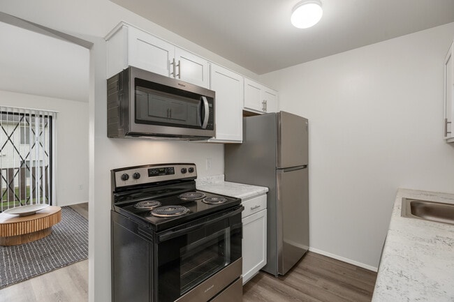 Mill Creek Apartments