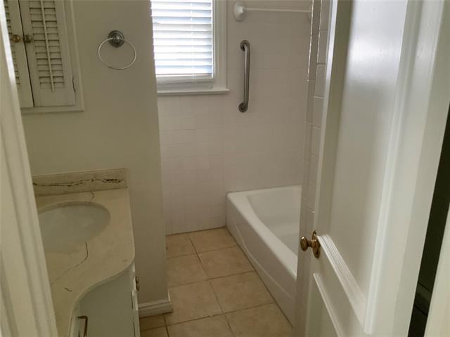 Photo - 4241 Emerson Ave