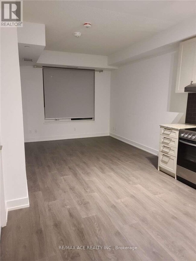 Photo - 268 Buchanan Dr Unit 517