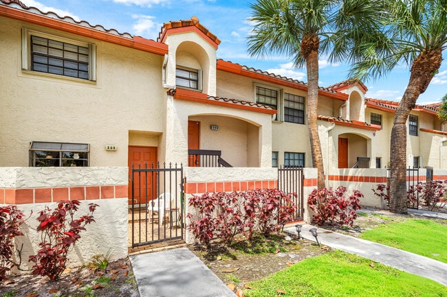 Photo - 206 Congressional Way Unit 206