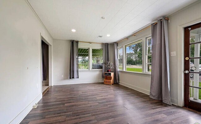 Photo - 10963 Lovett Rd House