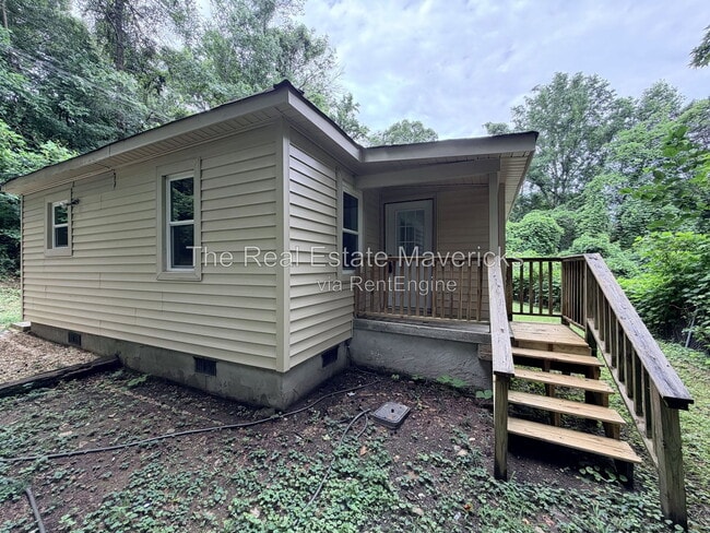 Building Photo - 128 Phillips Hollow Rd