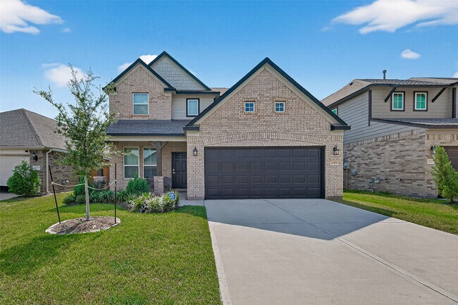 Building Photo - 21319 Tropisea Dr