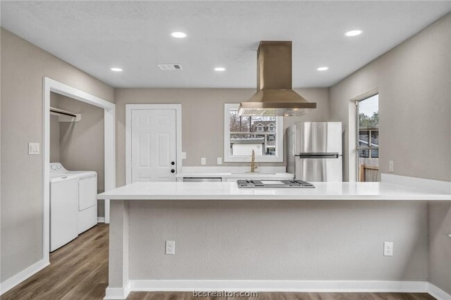 Photo - 1103 Phoenix St