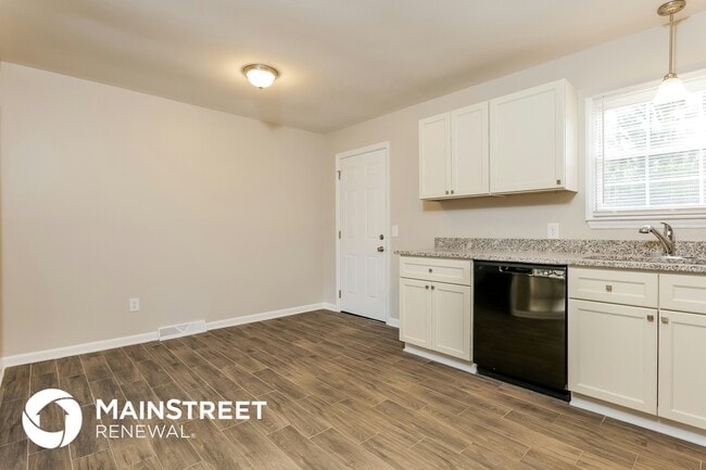 Photo - 1005 N Jackson Ave