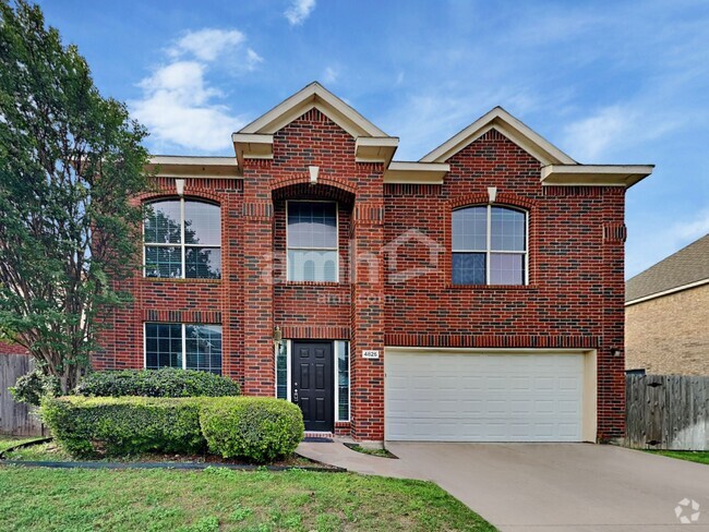 Building Photo - 4825 Summer Oaks Ln Rental