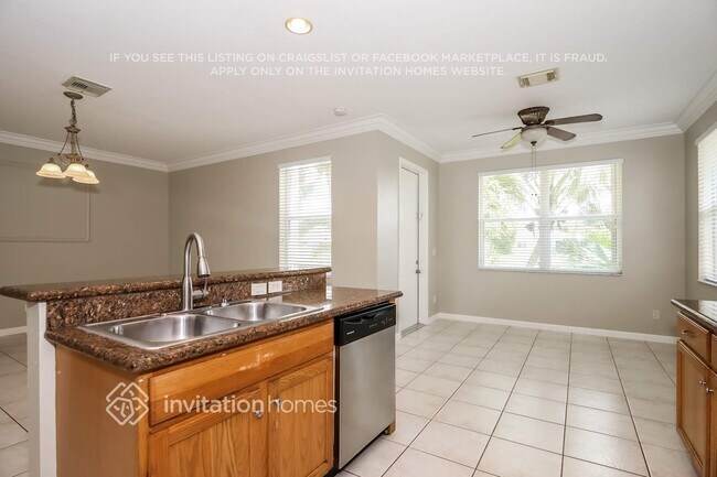 Photo - 9066 Silver Glen Way